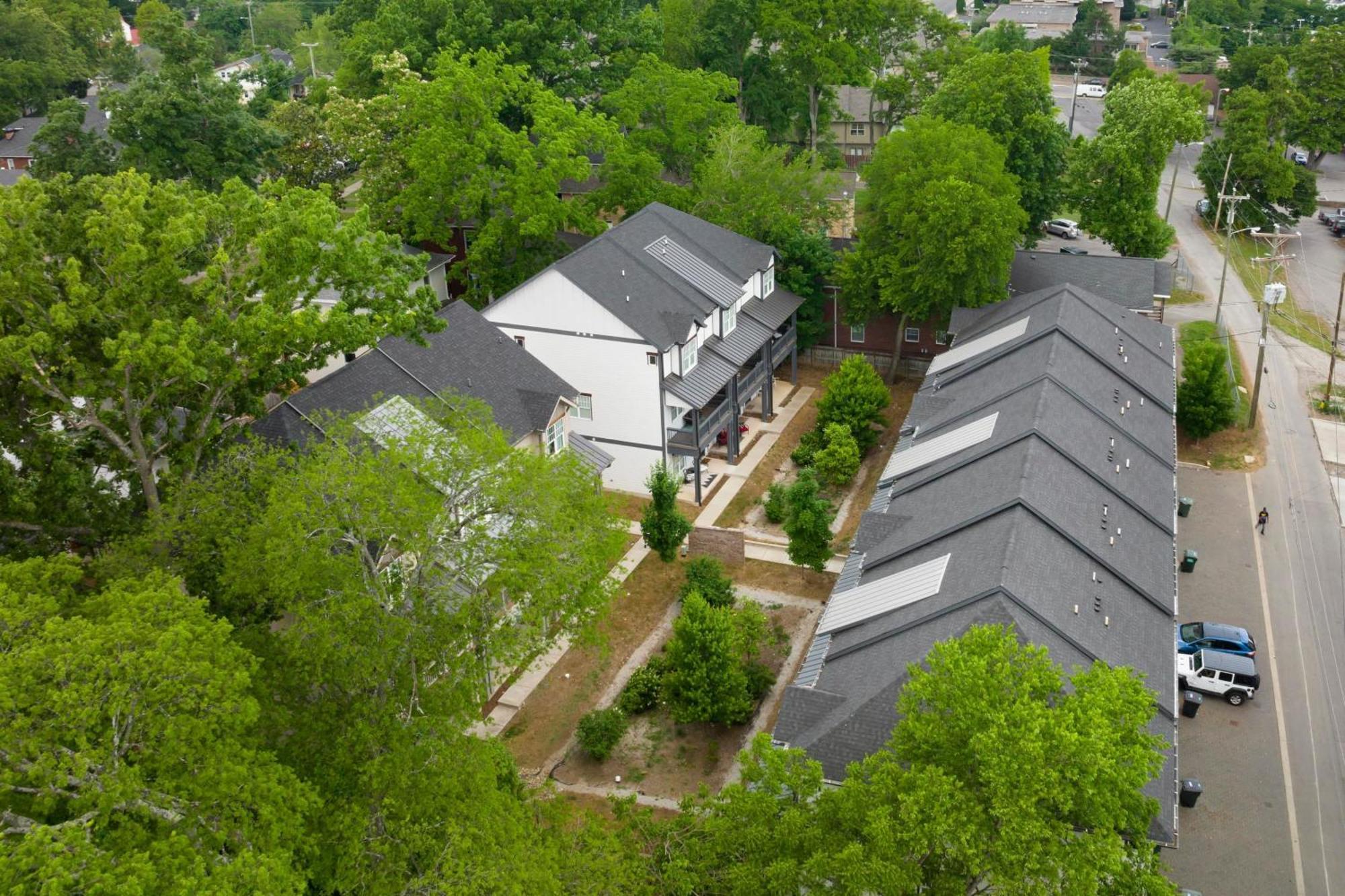 Waverly By Avantstay Nashville-Inspired Townhome W Luxury Kitchen Pool Table Ngoại thất bức ảnh