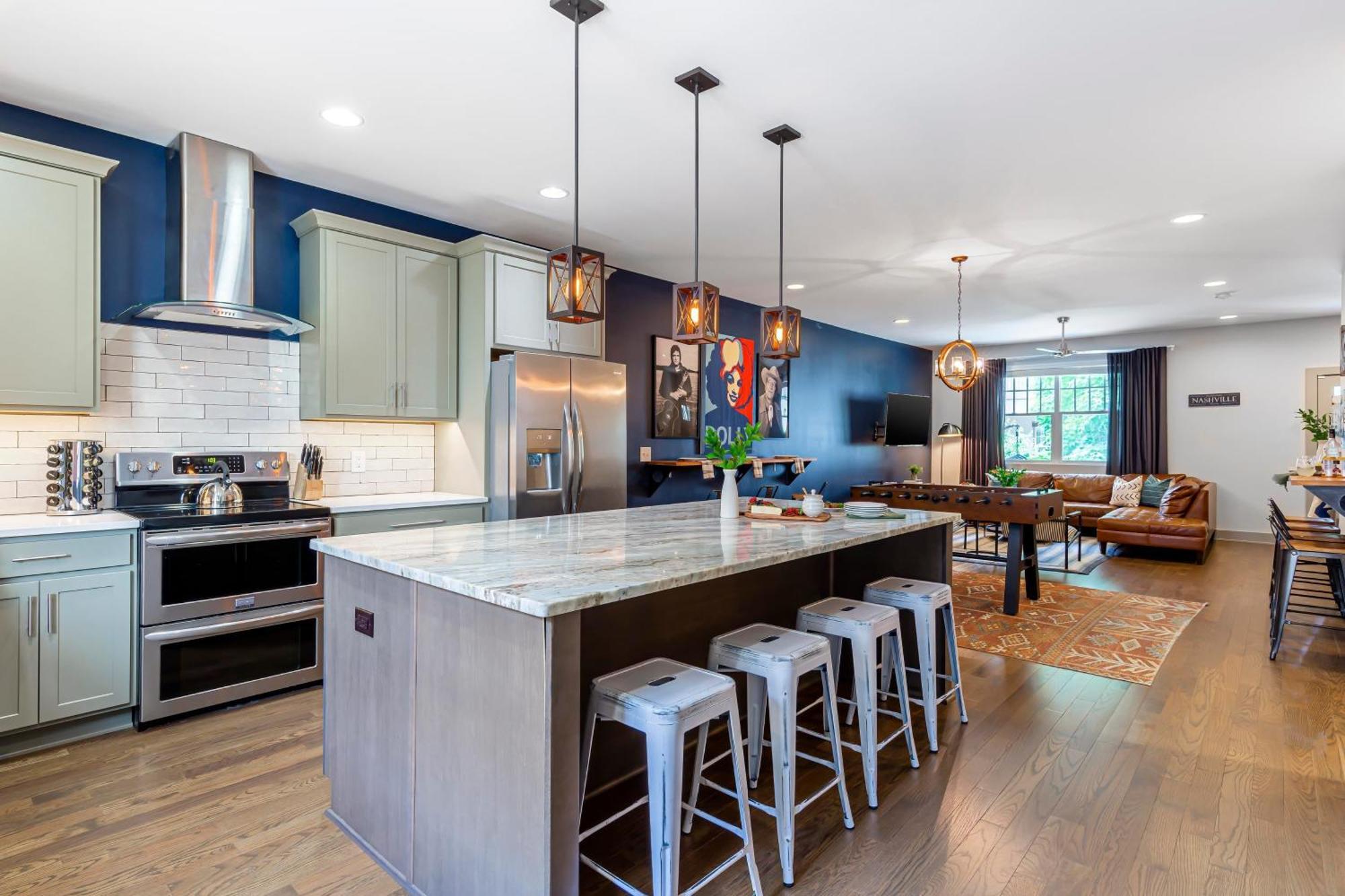 Waverly By Avantstay Nashville-Inspired Townhome W Luxury Kitchen Pool Table Ngoại thất bức ảnh